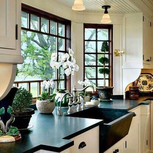 Selected content image