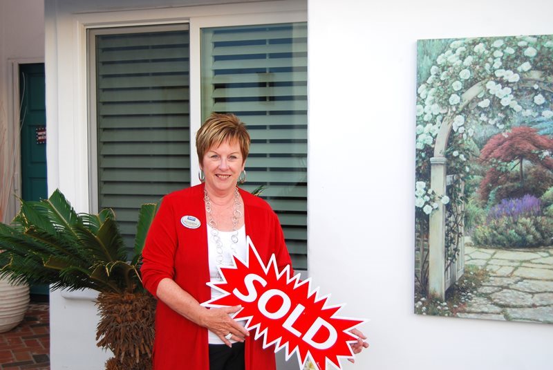 Selected content image