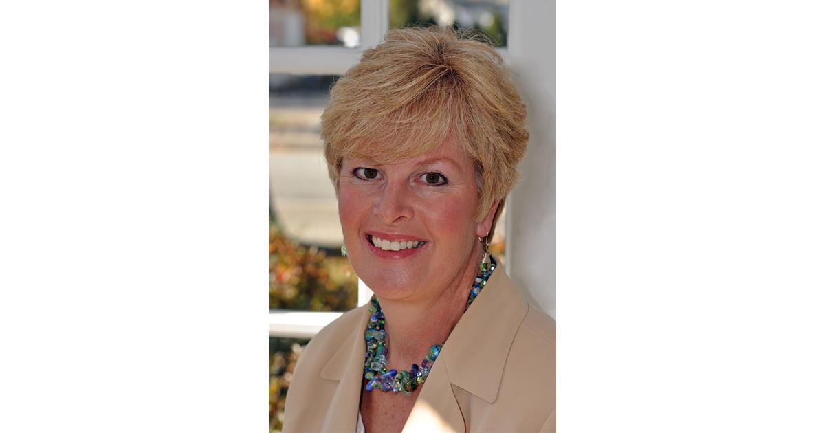 Five Star award winner Laurie Walker, GRI, PSCS Five Star Spotlight