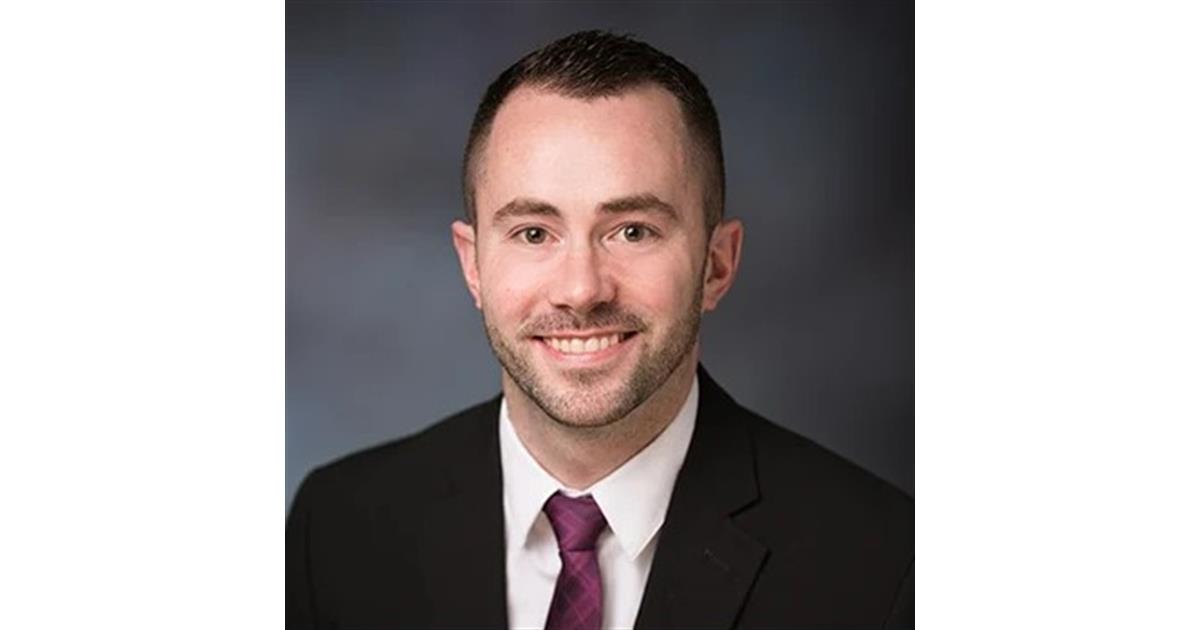 Five Star award winner Jason Hinkle